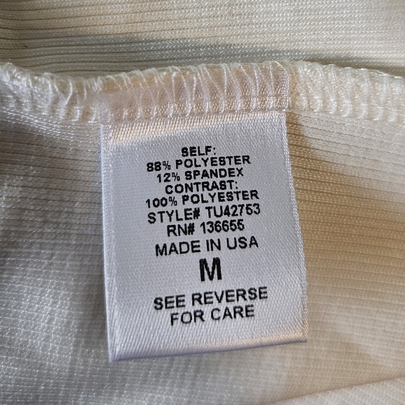 NWOT Beacon Apparel Women's White Top w Sheer Textured Short-Sleeves, Size MED - Picture 6 of 7